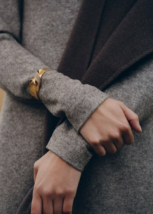 Éole Cuff Edition Taupe Leather